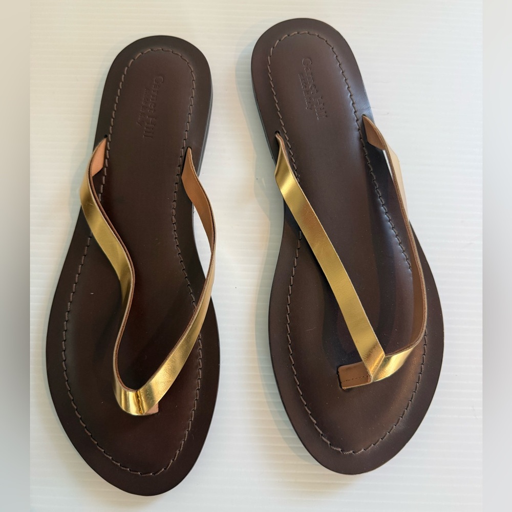 GARNET HILL Gold Sandals - Picture 2 of 10
